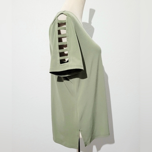 MICHAEL Michael Kors Tops - Michael Michael Kors Womens Top Size Large Olive Green Ladder-Cut Sleeve Detail